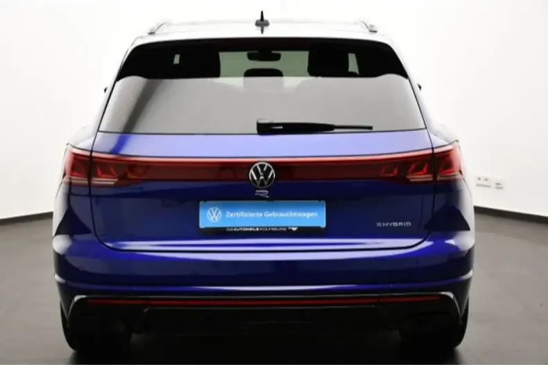 Volkswagen Touareg din 2024 cu 15.650 km - oferta VOL113730 - foto 23