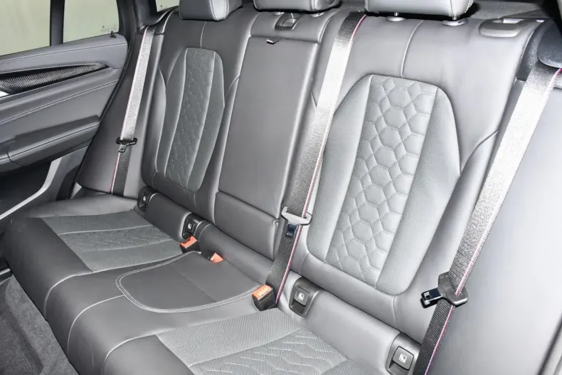 BMW X4 M din 2024 cu 5.000 km - oferta BMW113731 - foto 16