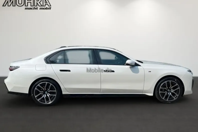 BMW 740 din 2023 cu 29.140 km - oferta BMW113734 - foto 4