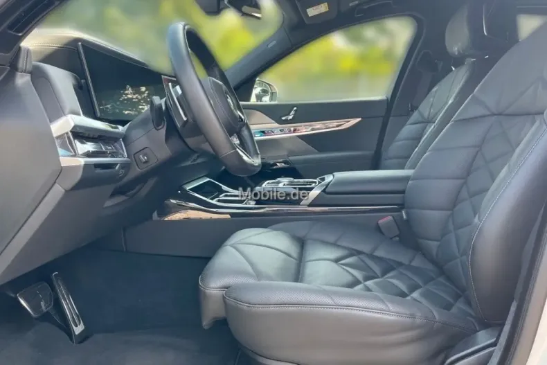 BMW 740 din 2023 cu 29.140 km - oferta BMW113734 - foto 10