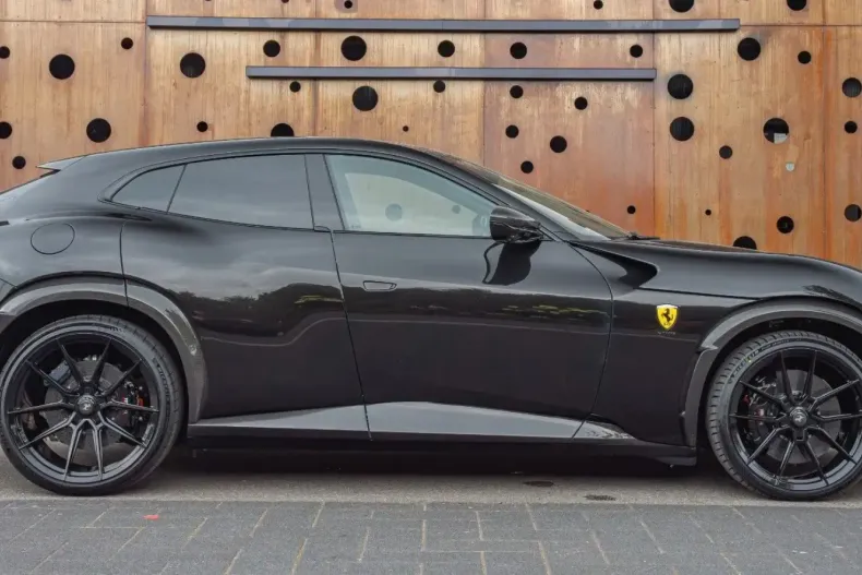 Ferrari Purosangue din 2024 cu 88 km - oferta FER113737 - foto 2