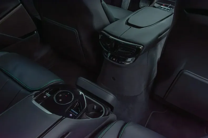 Ferrari Purosangue din 2024 cu 88 km - oferta FER113737 - foto 3