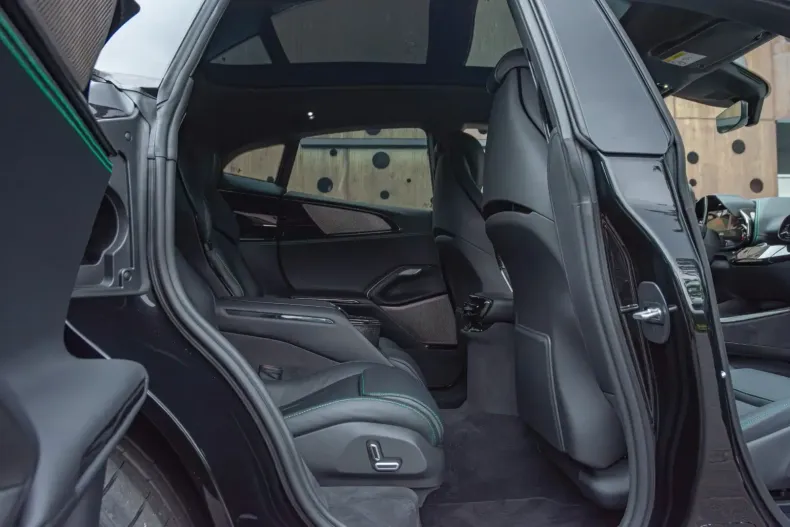 Ferrari Purosangue din 2024 cu 88 km - oferta FER113737 - foto 19