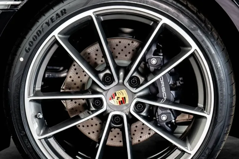 Porsche 992 din 2024 cu 0 km - oferta POR113738 - foto 10