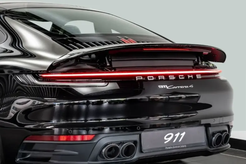 Porsche 992 din 2024 cu 0 km - oferta POR113738 - foto 12