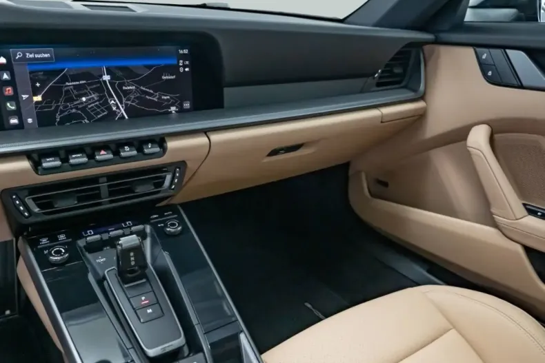 Porsche 992 din 2024 cu 0 km - oferta POR113738 - foto 21