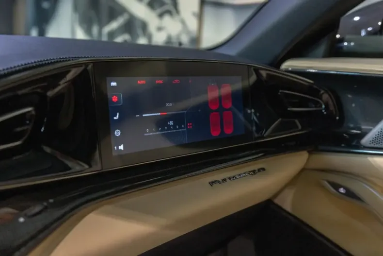 Ferrari Purosangue din 2024 cu 89 km - oferta FER113739 - foto 13