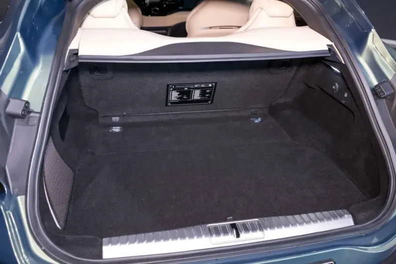 Ferrari Purosangue din 2024 cu 89 km - oferta FER113739 - foto 19