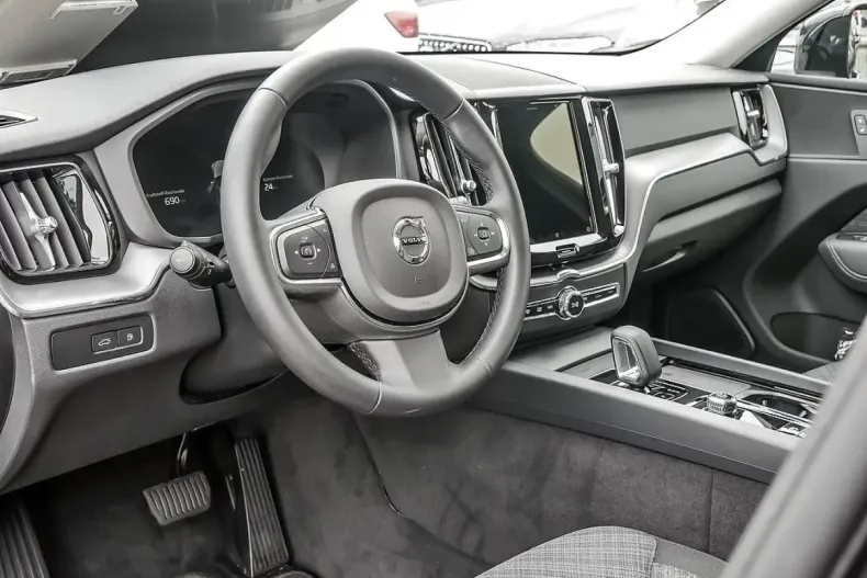 Volvo XC60 din 2024 cu 43.234 km - oferta VOL113753 - foto 16