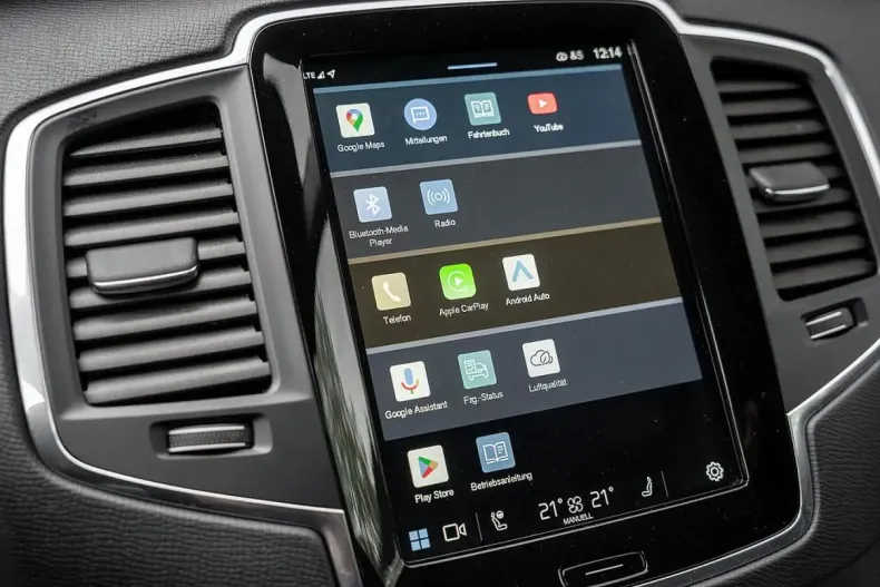 Volvo XC90 din 2024 cu 25.600 km - oferta VOL113756 - foto 12