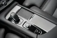 Volvo XC90 din 2024 cu 25.600 km - oferta VOL113756 - foto 19