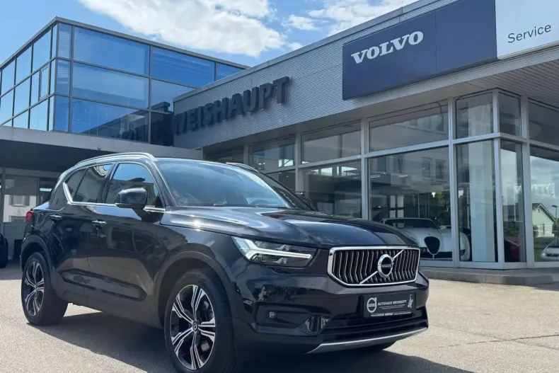 Volvo XC40 din 2021 cu 51.000 km - oferta VOL113762 - foto 1
