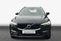 Volvo XC60 din 2024 cu 21.213 km - oferta VOL113767 - foto 3