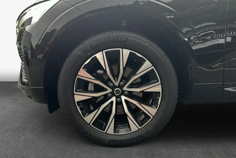 Volvo XC60 din 2024 cu 21.213 km - oferta VOL113767 - foto 7