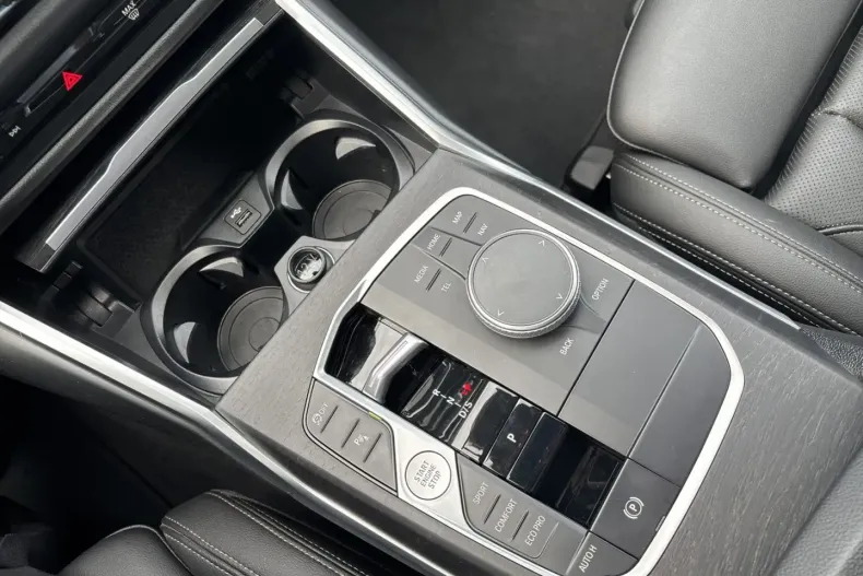 BMW 320 din 2022 cu 59.945 km - oferta BMW113784 - foto 10