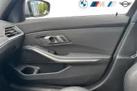 BMW 320 din 2022 cu 59.945 km - oferta BMW113784 - foto 11