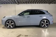 Porsche Cayenne din 2024 cu 29.500 km - oferta POR113792 - foto 3