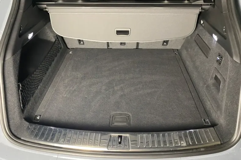 Porsche Cayenne din 2024 cu 29.500 km - oferta POR113792 - foto 24