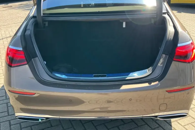 Mercedes-Benz S 350 din 2024 cu 14.500 km - oferta MER113793 - foto 8