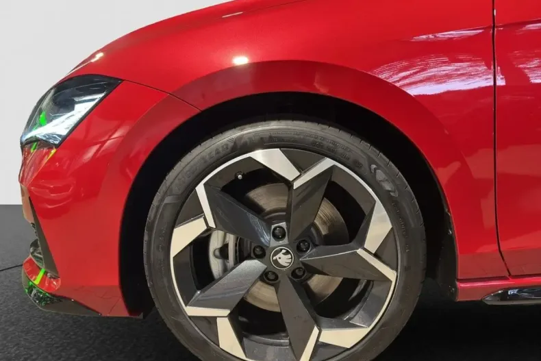 Skoda Superb din 2024 cu 16.325 km - oferta SKO113800 - foto 6