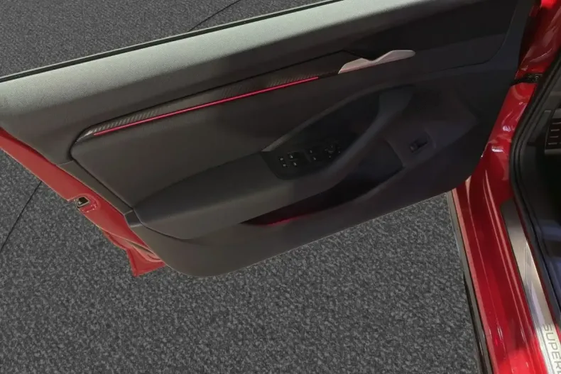 Skoda Superb din 2024 cu 16.325 km - oferta SKO113800 - foto 10