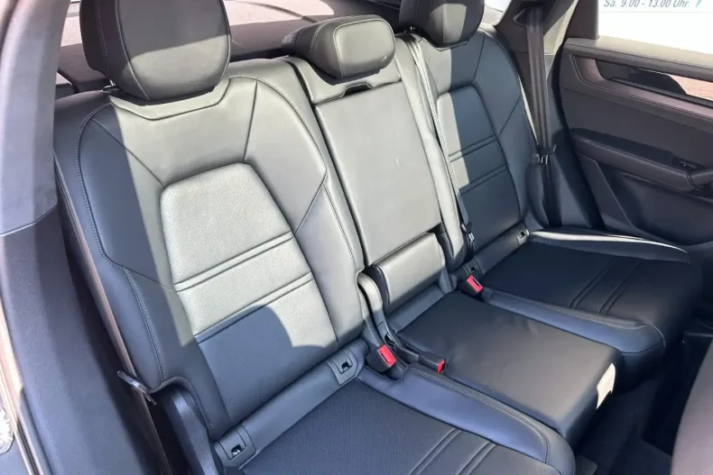 Porsche Cayenne din 2024 cu 15.000 km - oferta POR113803 - foto 12