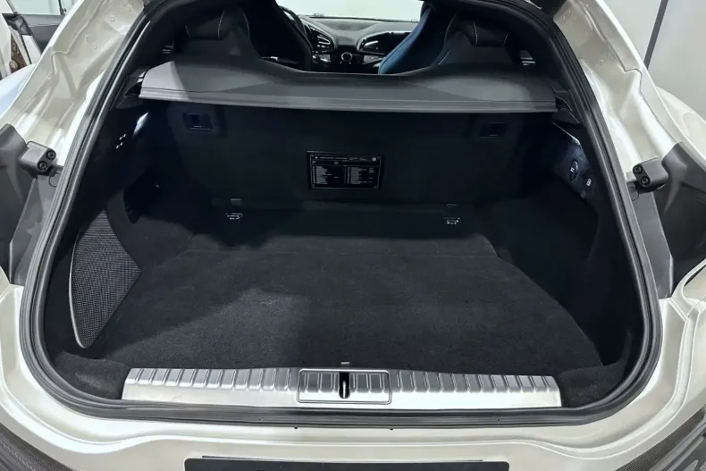 Ferrari Purosangue din 2023 cu 3.800 km - oferta FER113805 - foto 17