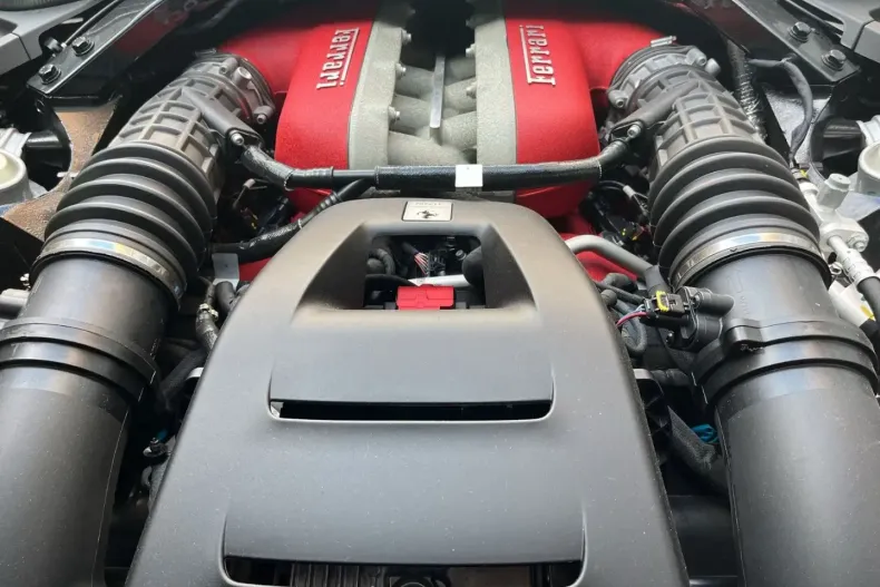 Ferrari Purosangue din 2024 cu 9.500 km - oferta FER113807 - foto 10