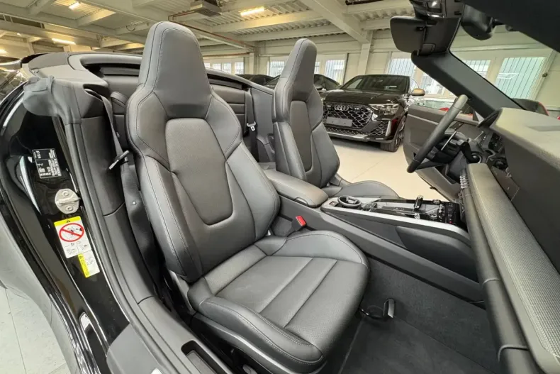 Porsche 911 din 2025 cu 6.700 km - oferta POR113810 - foto 14