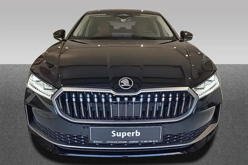 Skoda Superb din 2024 cu 15.000 km - oferta SKO113811 - foto 4