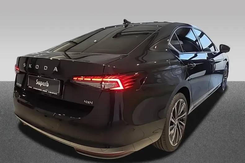 Skoda Superb din 2024 cu 15.000 km - oferta SKO113811 - foto 8