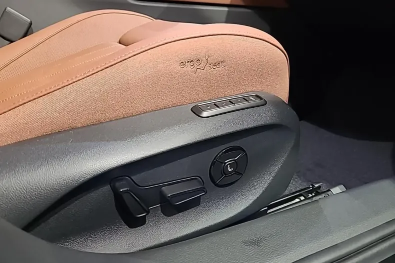 Skoda Superb din 2024 cu 15.000 km - oferta SKO113811 - foto 15