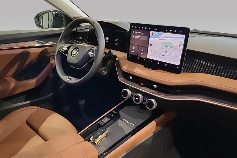 Skoda Superb din 2024 cu 15.000 km - oferta SKO113811 - foto 17