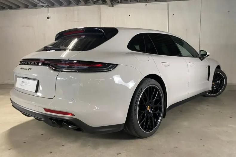 Porsche Panamera din 2023 cu 23.400 km - oferta POR113818 - foto 4