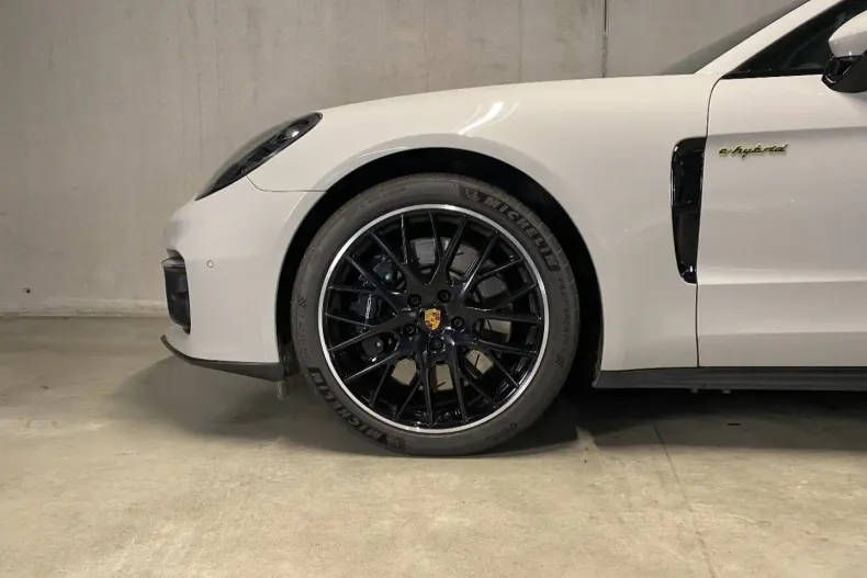 Porsche Panamera din 2023 cu 23.400 km - oferta POR113818 - foto 10