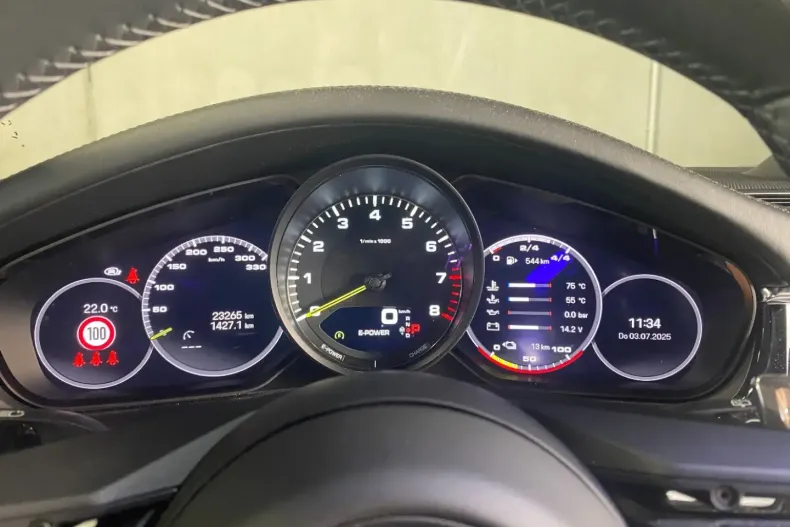 Porsche Panamera din 2023 cu 23.400 km - oferta POR113818 - foto 14