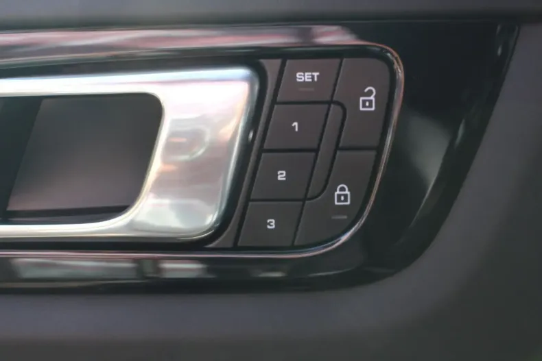 Porsche Cayenne din 2022 cu 56.000 km - oferta POR113827 - foto 13