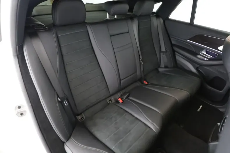 Mercedes-Benz GLE 350 din 2022 cu 45.990 km - oferta MER113832 - foto 10