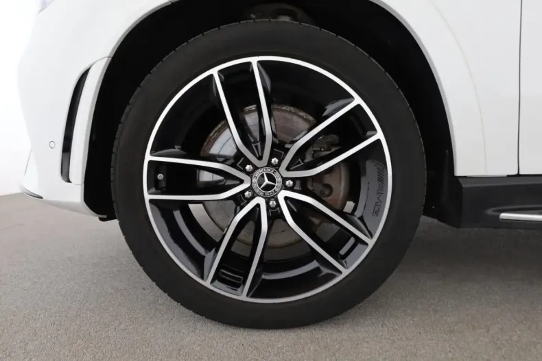 Mercedes-Benz GLE 350 din 2022 cu 45.990 km - oferta MER113832 - foto 14