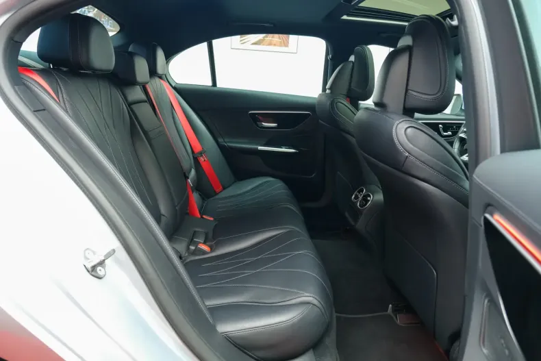 Mercedes-Benz C 43 AMG din 2023 cu 40.850 km - oferta MER113866 - foto 27