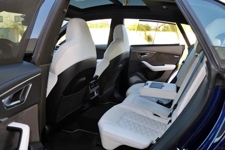 Audi RSQ8 din 2020 cu 128.000 km - oferta AUD113869 - foto 15