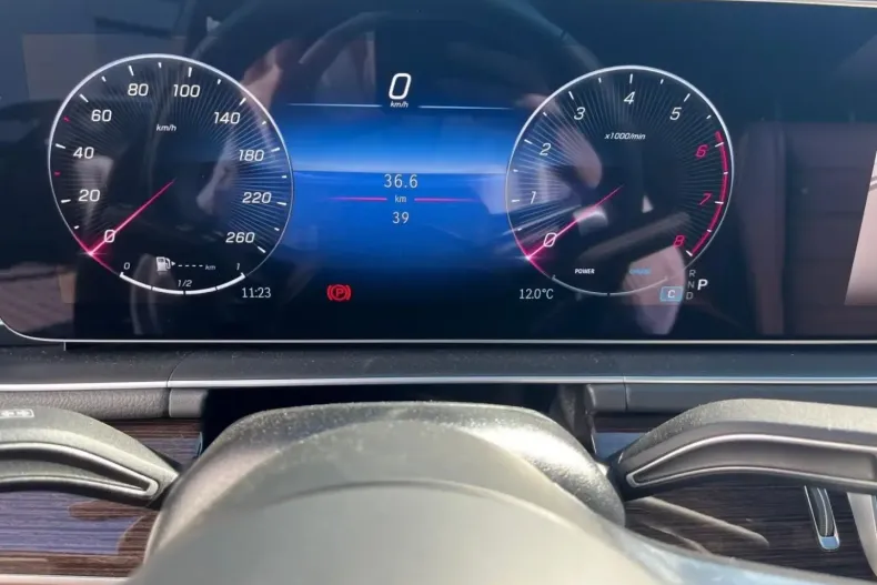 Mercedes-Benz GLS 450 din 2024 cu 5.000 km - oferta MER113870 - foto 10