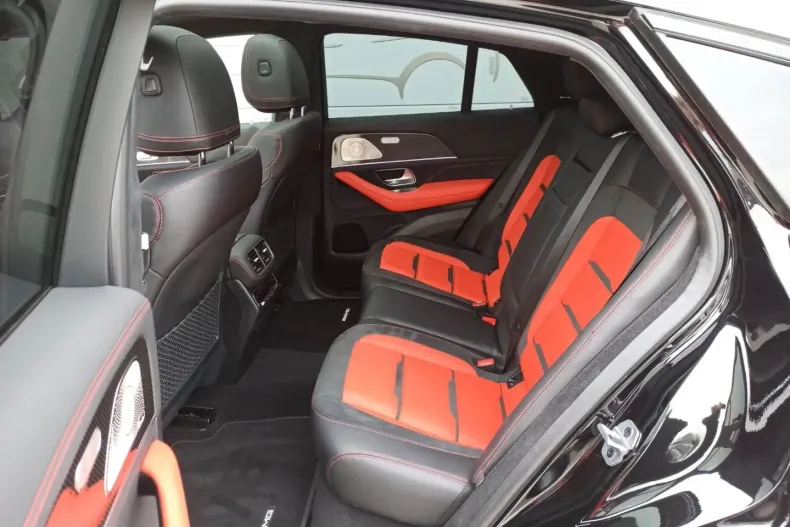 Mercedes-Benz GLE 63 AMG din 2022 cu 7.169 km - oferta MER113879 - foto 12