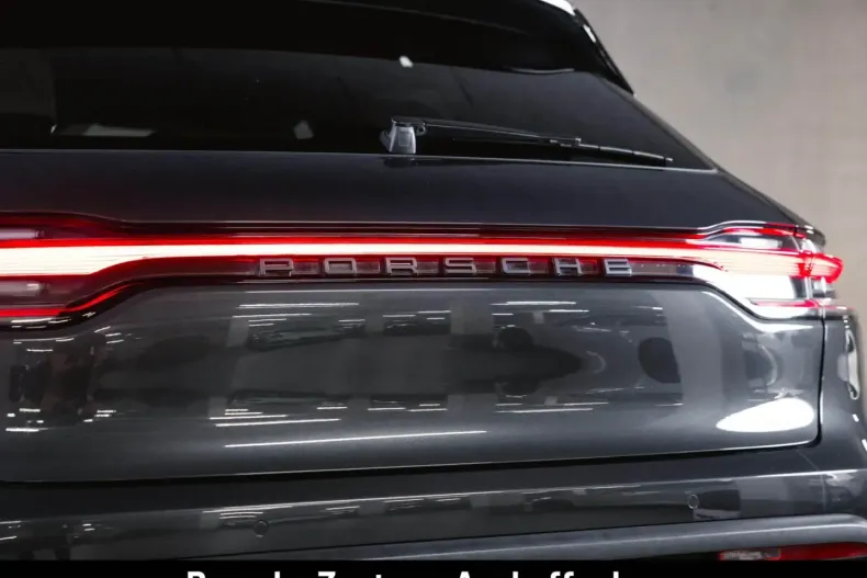 Porsche Macan din 2023 cu 32.500 km - oferta POR113882 - foto 8