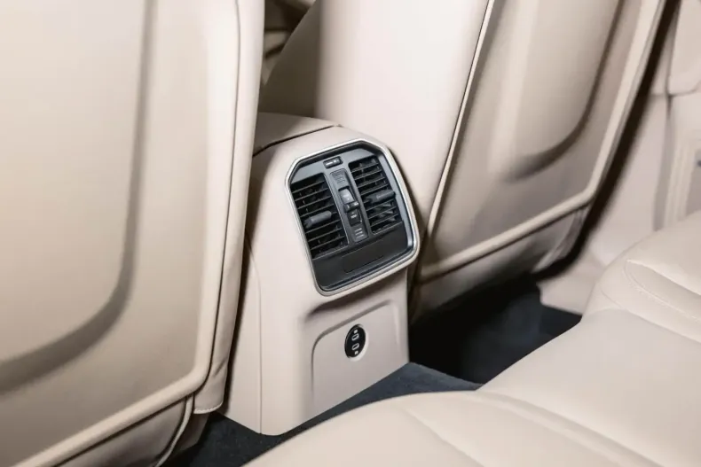 Porsche Macan din 2023 cu 32.500 km - oferta POR113882 - foto 44