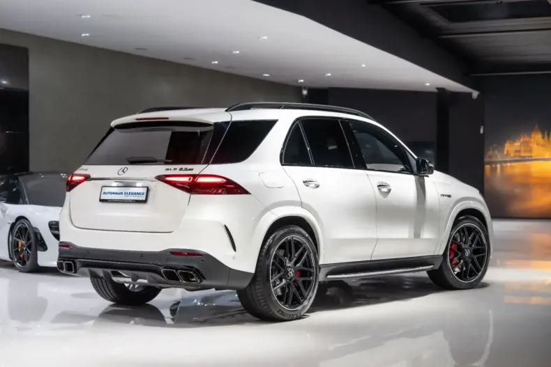 Mercedes-Benz GLE 63 AMG din 2024 cu 10.092 km - oferta MER113884 - foto 4