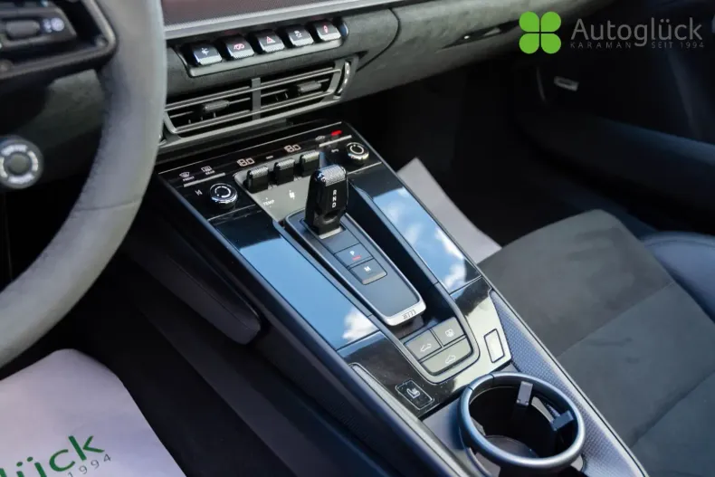 Porsche 911 din 2023 cu 13.000 km - oferta POR113886 - foto 9