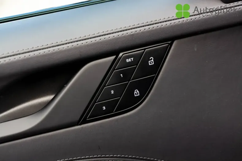 Porsche 911 din 2023 cu 13.000 km - oferta POR113886 - foto 14