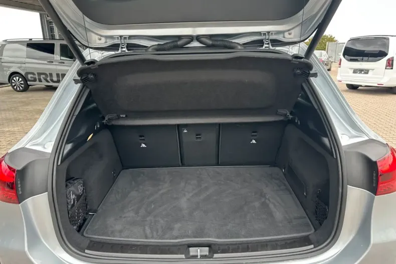 Mercedes-Benz GLA 45 AMG din 2024 cu 18.265 km - oferta MER113890 - foto 12