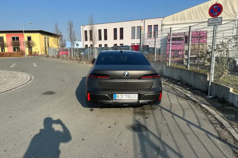 BMW 750 din 2024 cu 39.900 km - oferta BMW113891 - foto 5